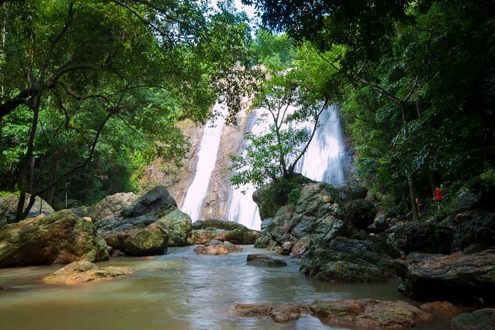 Koh Samui Private 6-Hour City Tour: Big Buddha, Namuang Falls & Local Lunch photo 6
