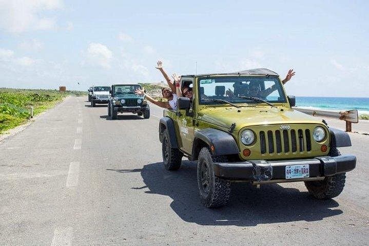 Cozumel Jeep Tour: East-Coast Beaches, Punta Sur & Snorkeling Day Trip photo 4