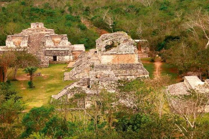 Ek Balam: Climb Ancient Pyramids and Rappel into a Yucatán Cenote photo 2