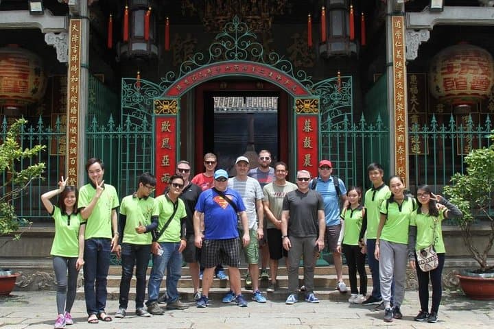 Saigon Morning Scooter Tour: Markets, Temples & Riverside Life