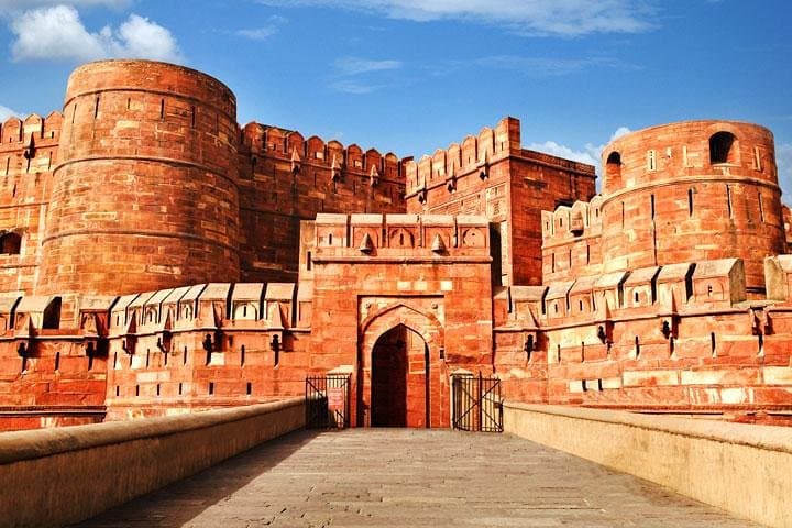 Incredible India: 9-Day Golden Triangle & Varanasi Private Tour photo 2