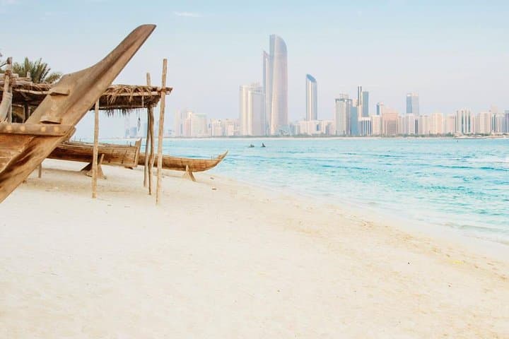 Abu Dhabi in a Day: Small-Group Tour from Dubai to Sheikh Zayed and the Corniche photo 2