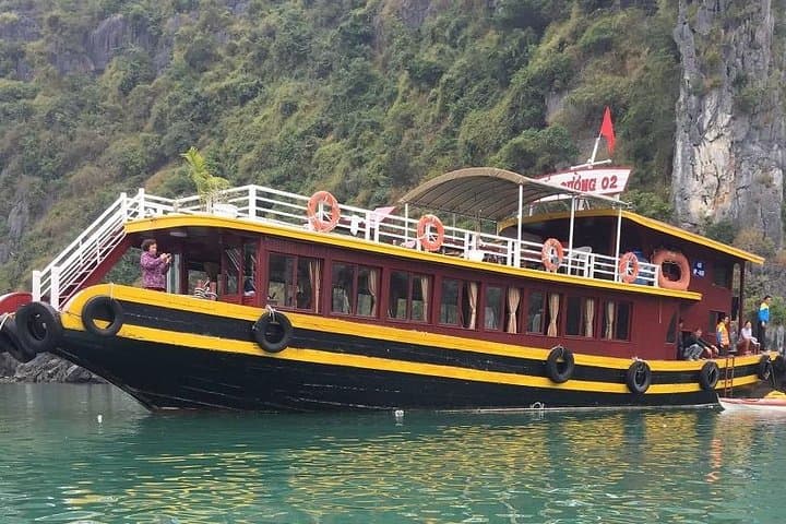 Peony Cruise: 2-Day Lan Ha & Ha Long Bay Overnight Cruise with Kayaking photo 2