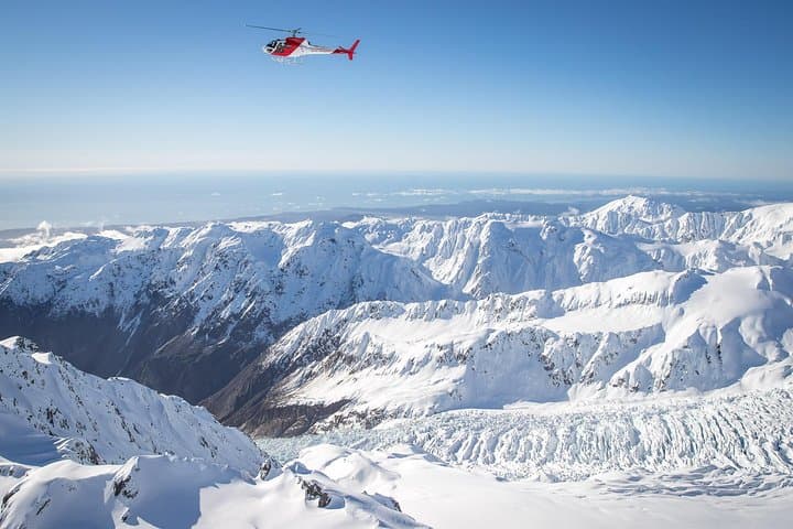From Coast to Summit: Mount Cook Spectacular Helicopter Flight from Franz Josef