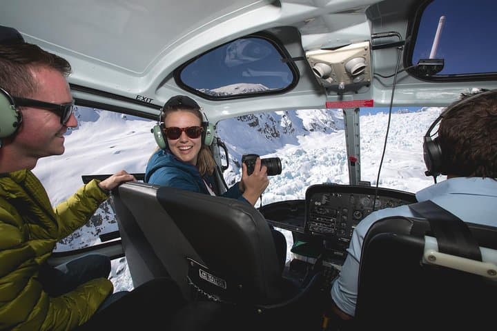 Fox Glacier to Mount Cook 35-Minute Helicopter Flight — Snow Landing & Glacier Views photo 2