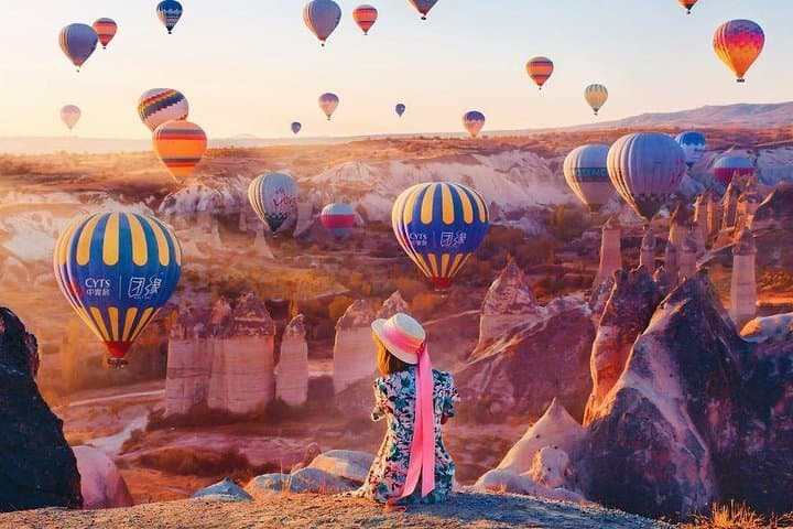 Cappadocia Sunrise Hot Air Balloon Flight Over Fairy Chimneys photo 2