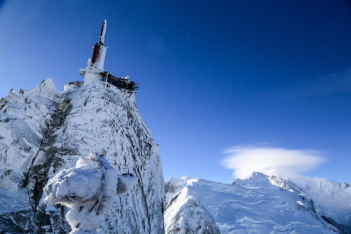 Geneva to Chamonix: Private Transfer and Aiguille du Midi Experience