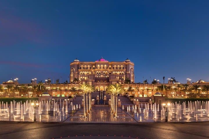 Full-Day Abu Dhabi City Tour from Dubai — Sheikh Zayed, Emirates Palace & Heritage Village photo 5