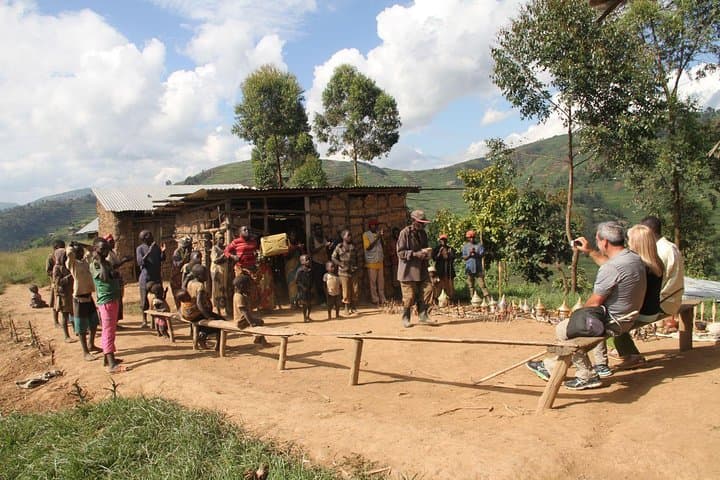 3-Day Bwindi Gorilla Trekking Tour from Kampala — Mountain Gorillas in Uganda photo 2