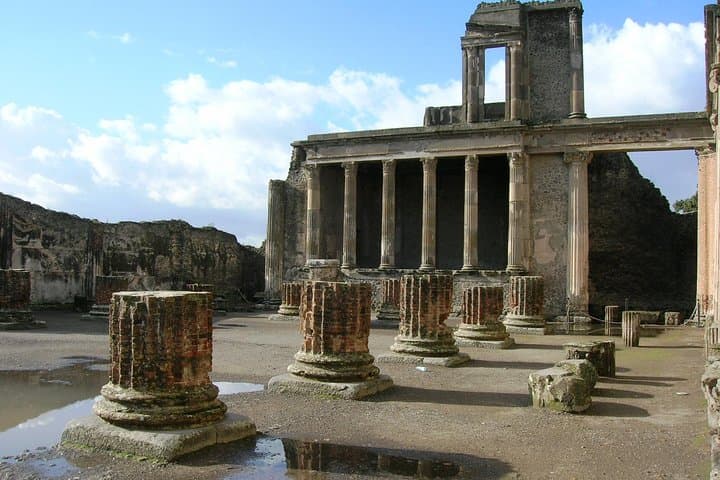 Pompeii to Positano: Private Full-Day Tour of Ancient Ruins and Amalfi Coast Views photo 5