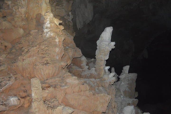 Nohoch Che'en Cave Kayak & Swim: Private Cave Exploration in Belize photo 6