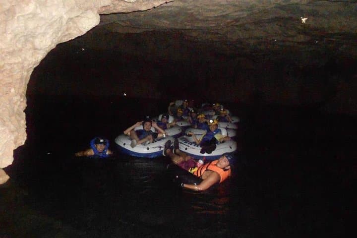 Nohoch Che'en Cave Kayak & Swim: Private Cave Exploration in Belize photo 4