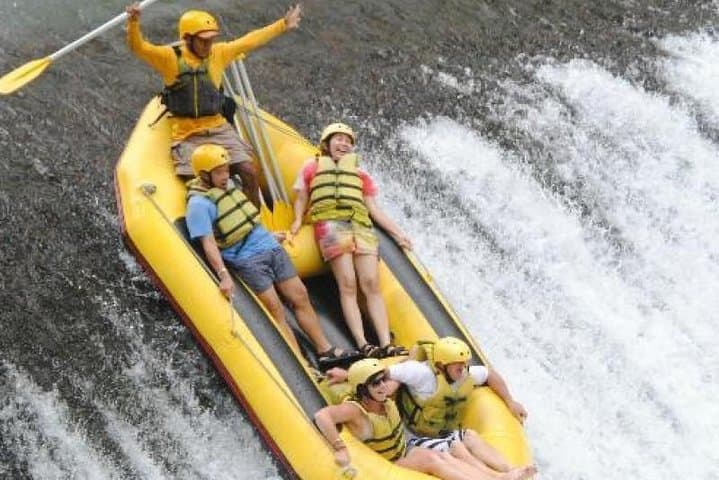 Telaga Waja River White Water Rafting — Full-Day 8km Rapids with Buffet Lunch photo 2