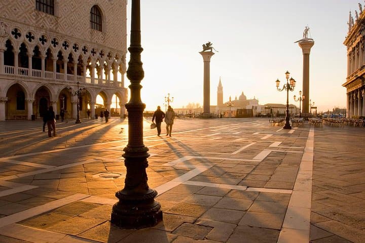3-Hour Venice Walking Tour: St. Mark’s, Rialto & Hidden Canals