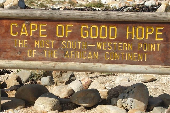 Private Cape Point & Penguin Day Tour from Cape Town