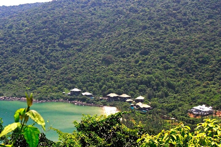 Half-Day Da Nang: Son Tra Peninsula, Marble Mountain & Han Market Tour photo 2