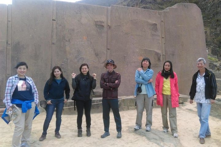Super Sacred Valley Day Tour: Pisac, Maras Salt Mines, Moray & Ollantaytambo photo 1