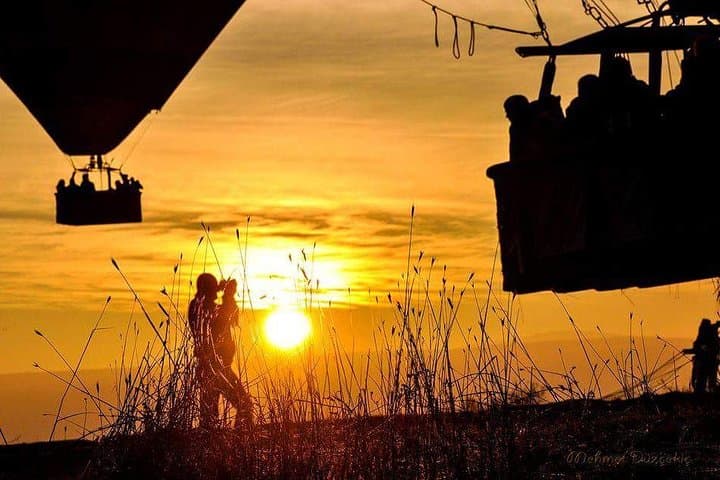 Sunrise Hot Air Balloon Ride Over Cappadocia's Fairy Chimneys photo 4