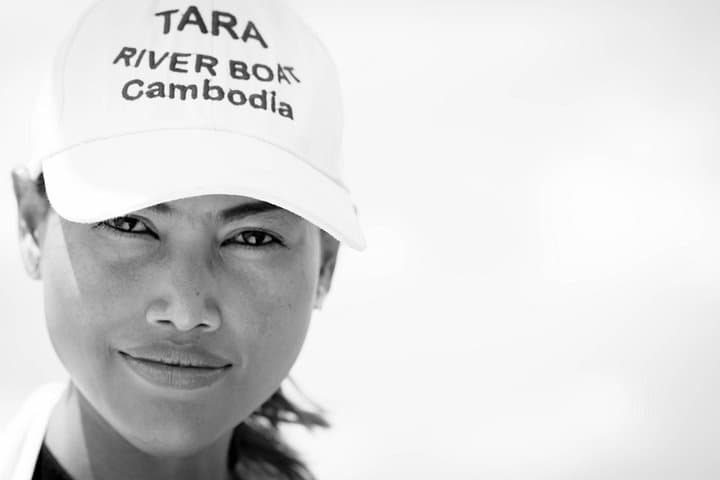 Phnom Penh to Siem Reap River Cruise: Mekong & Tonle Sap One-Way Journey photo 2