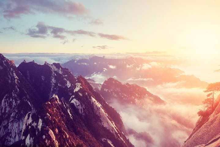 Conquer Mount Huashan in a Day: North Peak Cable Car & Private Tour from Xi'an photo 3