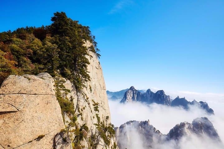Mount Huashan 2-Day Adventure & Hot Spring Retreat from Xi'an photo 4