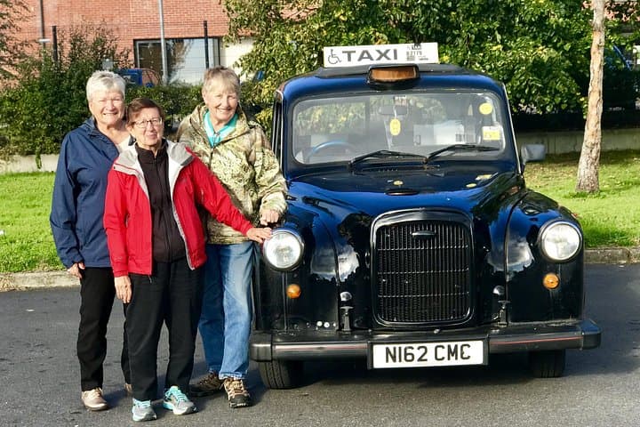Belfast Black Taxi Tour: Falls & Shankill 2-Hour Private History Ride photo 1