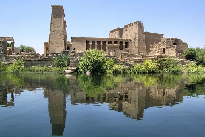 Luxury Nile Cruise: 8-Day Cairo, Luxor & Aswan Journey