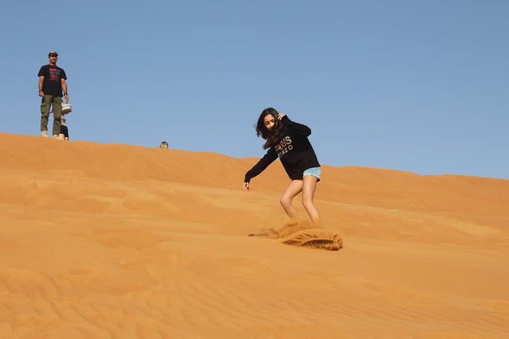 Dubai Dune Bashing and Sand-Boarding Evening Desert Safari