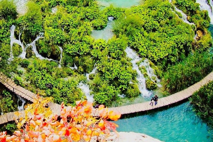 Plitvice Lakes Afternoon Tour from Zagreb — Small-Group, Skip-the-Crowds Experience