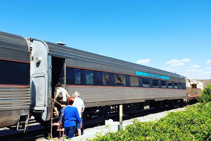 Verde Canyon Rail Day Trip from Scottsdale or Phoenix: Montezuma Castle, Tuzigoot & Jerome