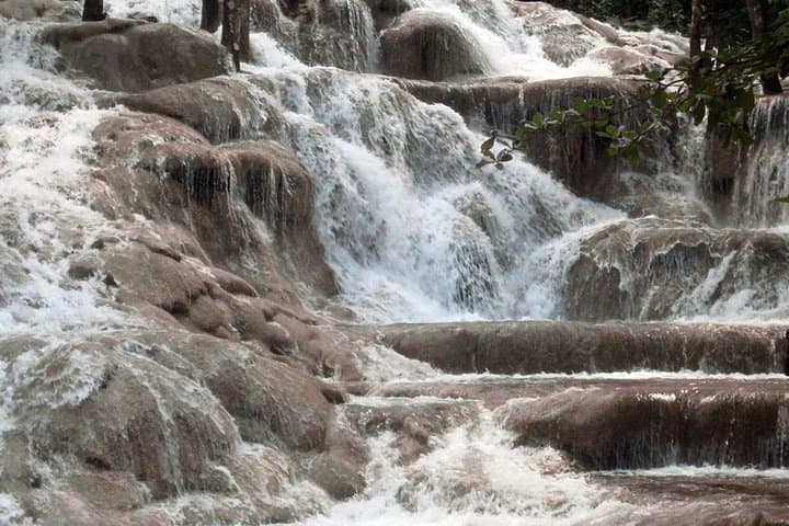 White River Tubing and Dunn's River Falls Day Trip from Montego Bay