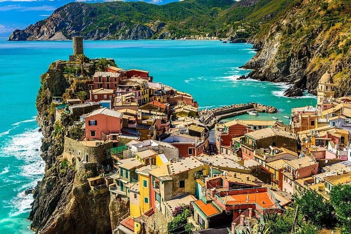Private Cinque Terre Day Tour from Livorno Port — Train & Ferry with Local Guide photo 2