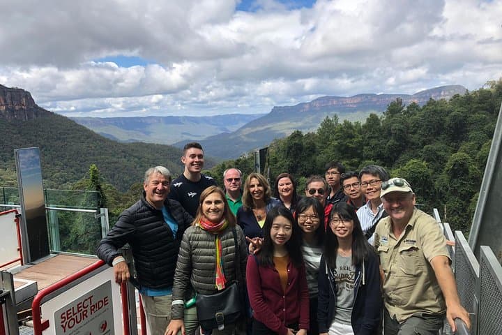 Private Blue Mountains Tour with Local Storytellers — Three Sisters & Featherdale