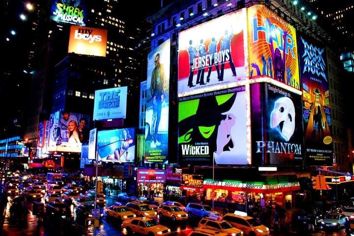 Walking Broadway: A Small-Group Theater District and Times Square Tour