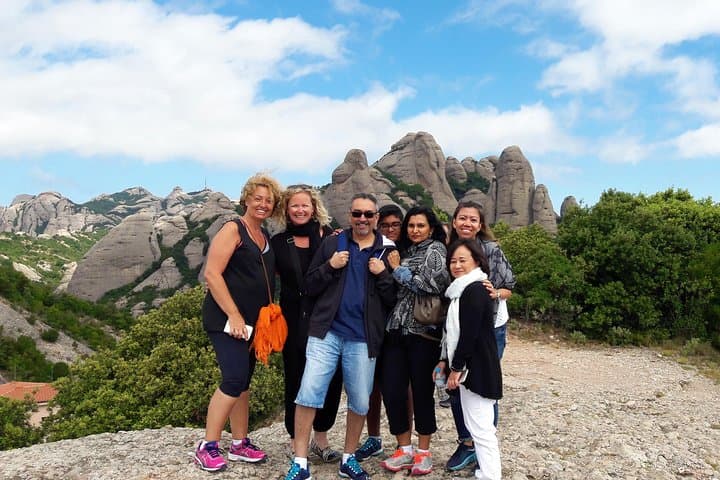 Montserrat Half-Day: Cable Car Views and Easy Hike from Barcelona