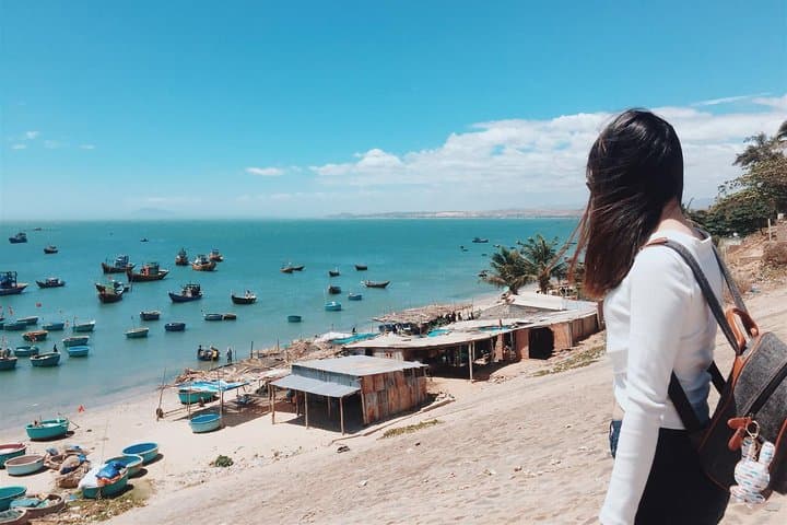 Mui Ne Sunset Day Tour from Ho Chi Minh City — Red & White Dunes Experience photo 4