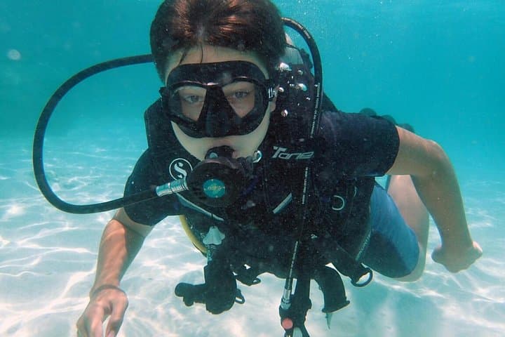Discover Scuba Diving in Koh Tao: Two Beginner Dives at Japanese Garden & Mango Bay photo 4