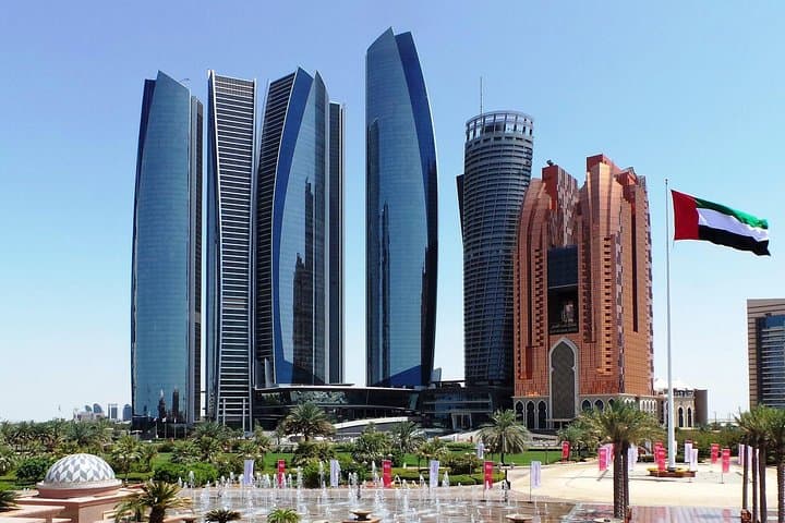 Private Abu Dhabi City Tour from Dubai with Sheikh Zayed Grand Mosque Visit photo 6