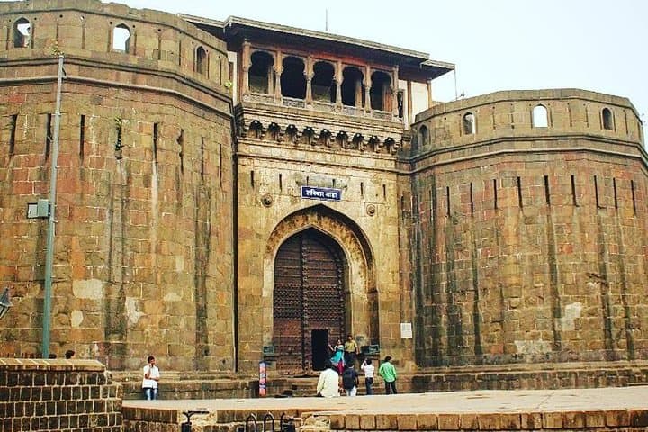 Guided Half-Day Pune City Tour — Aga Khan Palace, Shaniwar Wada & Temple Walk (4-Hour AC Car) photo 3