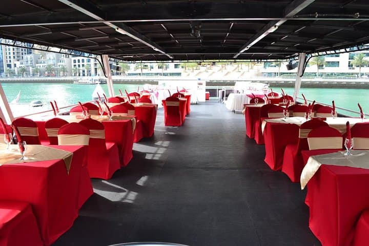 Moonlit Houseboat Dinner Cruise in Dubai Marina photo 6