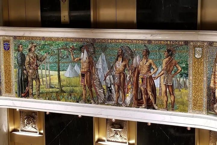 Chicago Loop Walking Tour: Architecture, Art and Insider Stories photo 2