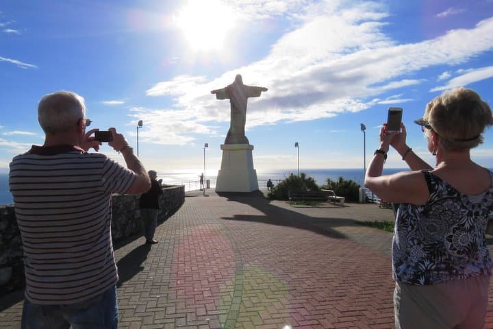 Madeira Highlights: Guided 4-Hour Tour from Funchal — Coastal Views, Terraces & Local Culture photo 6