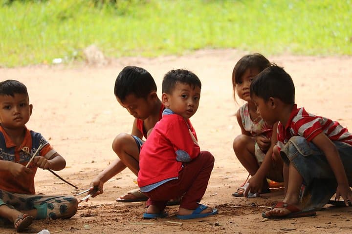 Private Siem Reap City Tour: Markets, Museums & Local Life in 4 Hours photo 3