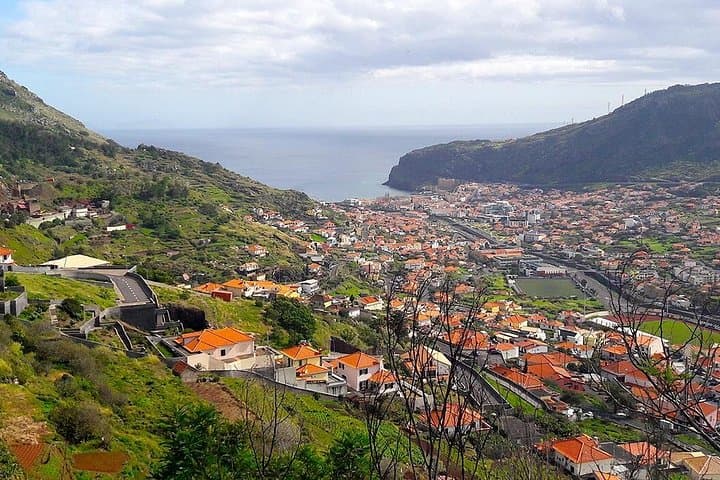 Larano Mountain & São Lourenço Cliff Walk — Full-Day Coastal Hike (12 km) photo 2