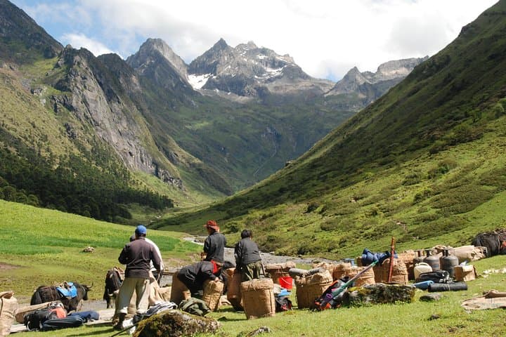11-Day Bhutan Jomolhari Loop Trek to Jangothang Basecamp photo 3