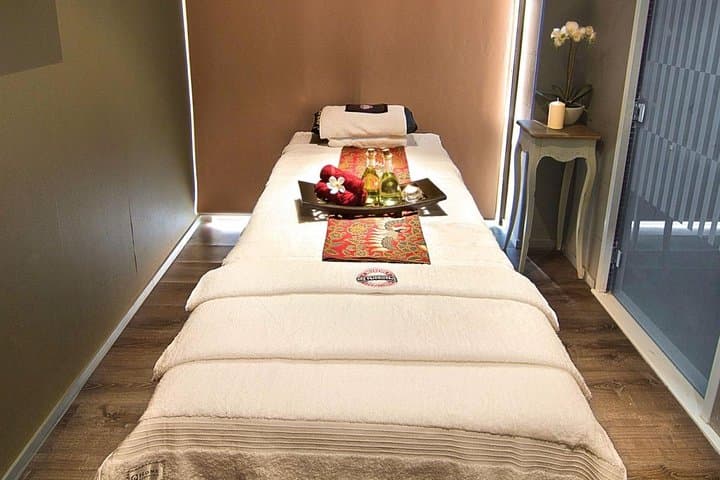 Royal Thai Massage in Dubai Marina — 60‑Minute Traditional Thai Bodywork photo 6