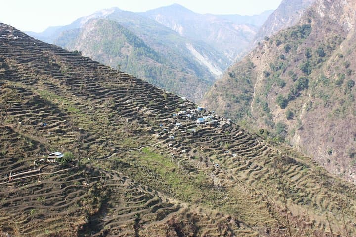 Manaslu Circuit Trek: 12–14 Day High‑Altitude Journey over Larkya La photo 3