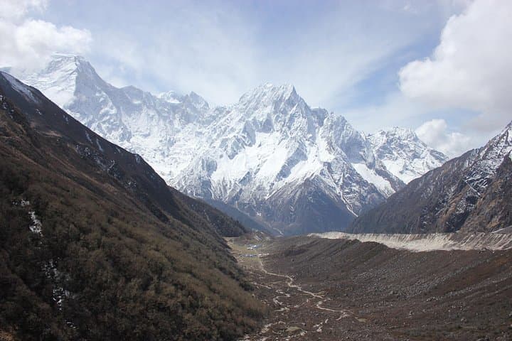 Manaslu Circuit Trek: 12–14 Day High‑Altitude Journey over Larkya La photo 6