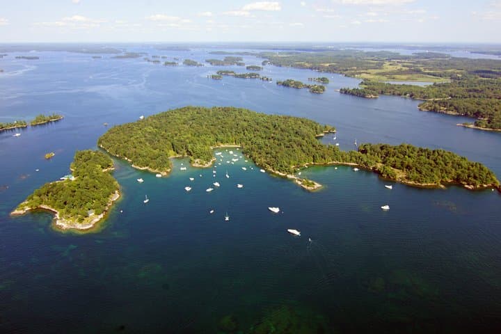Thousand Islands Helicopter Tour — 10-Minute Aerial Flight Over the St. Lawrence photo 5