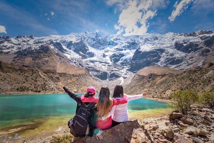 Humantay Lake: Day Hike to the Turquoise Andean Mirror